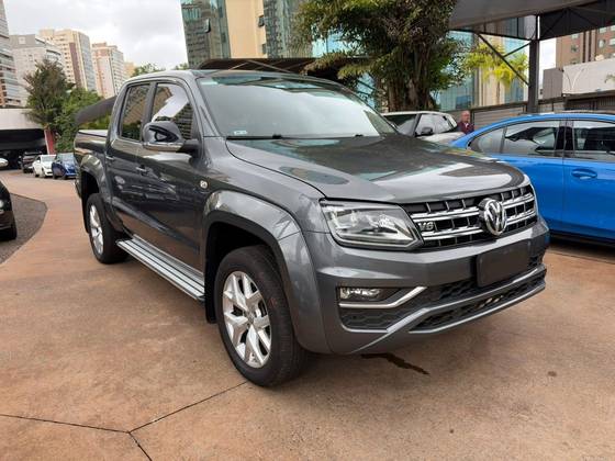 VOLKSWAGEN AMAROK 3.0 V6 TDI DIESEL HIGHLINE CD 4MOTION AUTOMÁTICO